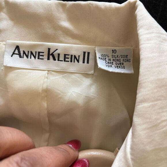 Anne Klein Women's Ivory Silk Jacket Size 10 Vintage Mid-Length Formal - Picture 3 of 11